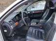 SUV   Volkswagen Touareg 2002 , 600000 , 