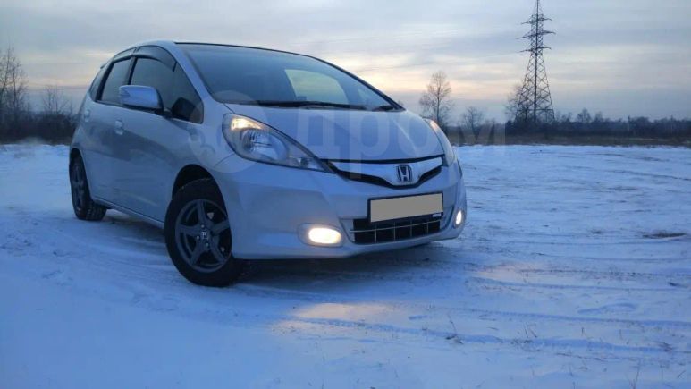  Honda Fit 2013 , 535000 , 