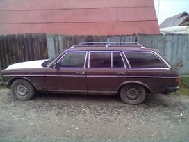  Mercedes-Benz E-Class 1983 , 60000 , 