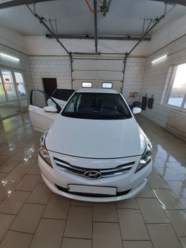  Hyundai Solaris 2015 , 535000 , 