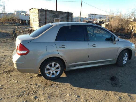  Nissan Tiida 2010 , 499999 , 