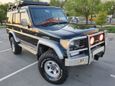 SUV   Toyota Land Cruiser Prado 1995 , 890000 , 