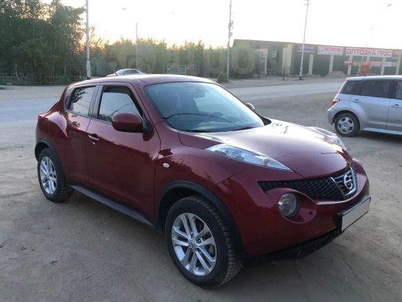 SUV   Nissan Juke 2014 , 700000 , 