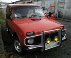 SUV    4x4 2121  1989 , 125000 , 