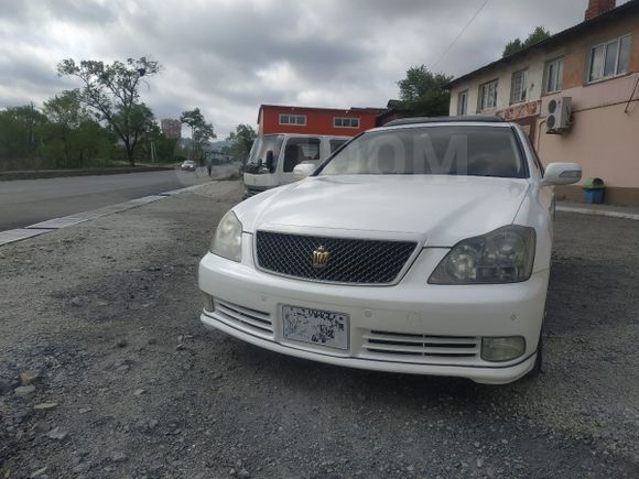  Toyota Crown 2004 , 210000 , 