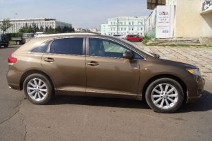 SUV   Toyota Venza 2009 , 800000 , 