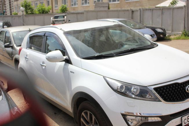 SUV   Kia Sportage 2014 , 1065000 , 