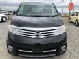    Nissan Serena 2010 , 200000 , 