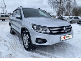 SUV   Volkswagen Tiguan 2013 , 1230000 , 