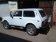 SUV    4x4 2121  1999 , 150000 , 