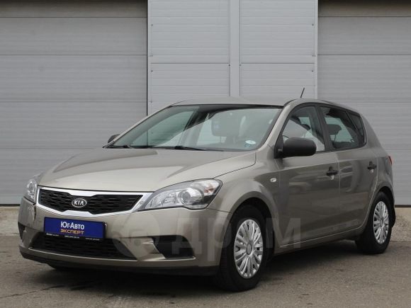  Kia Ceed 2010 , 395000 , 