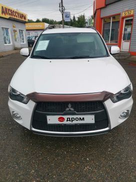 SUV   Mitsubishi Outlander 2011 , 1420000 , 