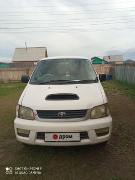    Toyota Lite Ace Noah 2000 , 330000 , 