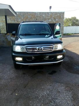 SUV   Toyota Land Cruiser 2000 , 930000 , 