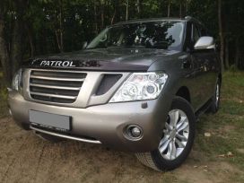 SUV   Nissan Patrol 2011 , 1750000 ,  