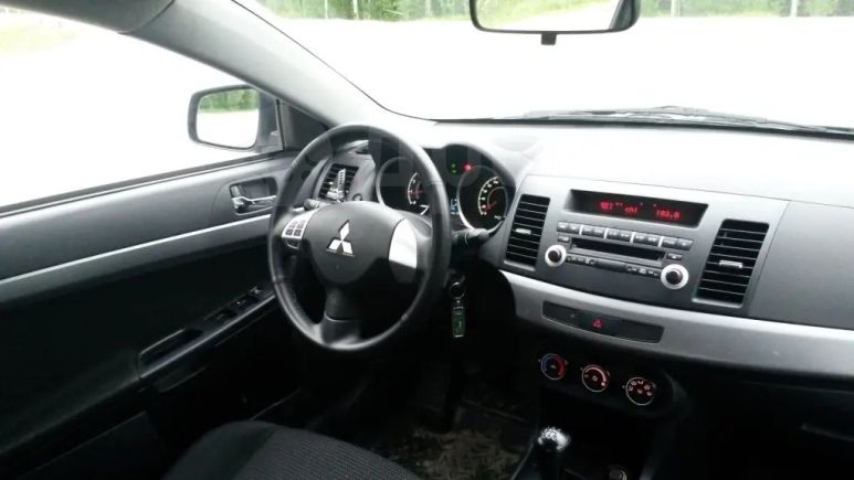  Mitsubishi Lancer 2011 , 430000 ,  