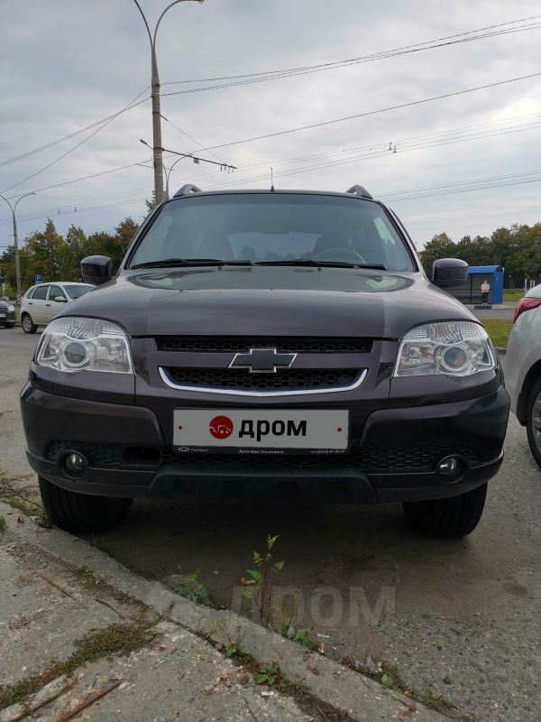 SUV   Chevrolet Niva 2013 , 330000 , 