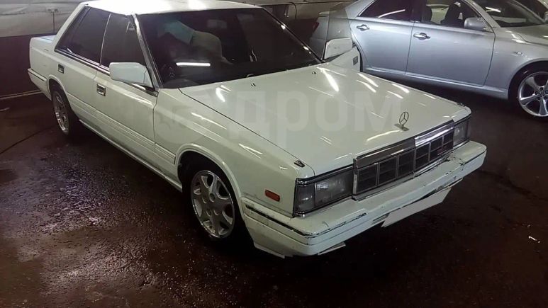  Nissan Laurel 1987 , 130000 , 