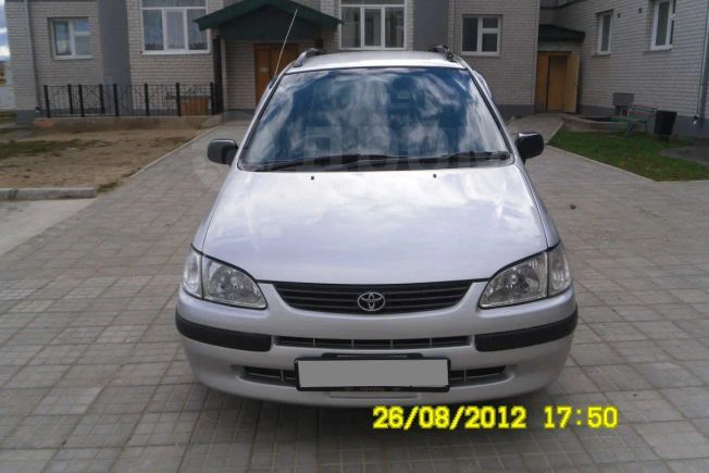    Toyota Corolla Spacio 1997 , 210000 , 