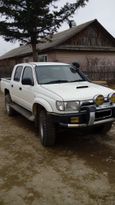  Toyota Hilux 2002 , 700000 , 