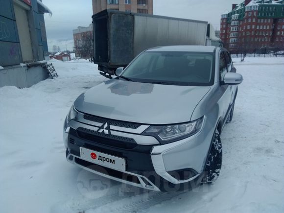 SUV   Mitsubishi Outlander 2019 , 1800000 ,  