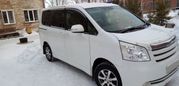    Toyota Noah 2007 , 640000 , 