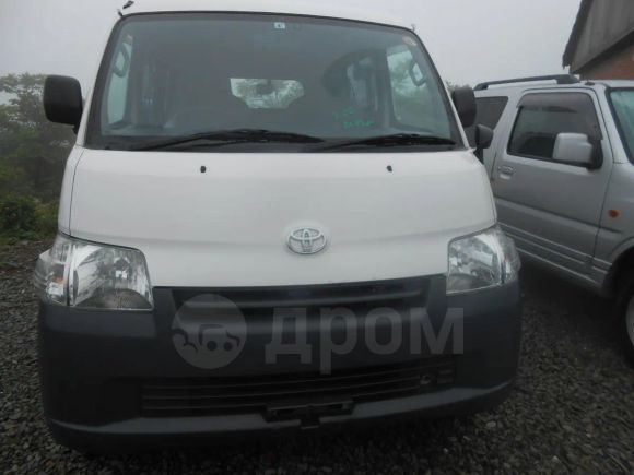    Toyota Town Ace 2013 , 590000 , 