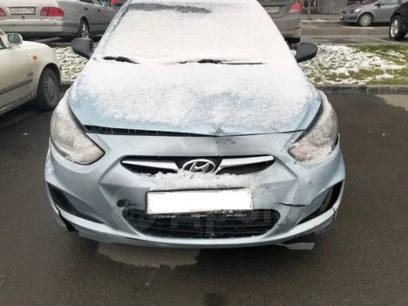  Hyundai Solaris 2012 , 215000 , 