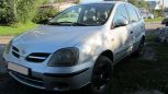    Nissan Tino 2001 , 220000 , 