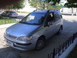    Toyota Corolla Spacio 1997 , 300000 , 