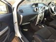  Toyota ist 2003 , 330000 , 