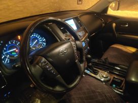 SUV   Infiniti QX56 2012 , 1600000 , 