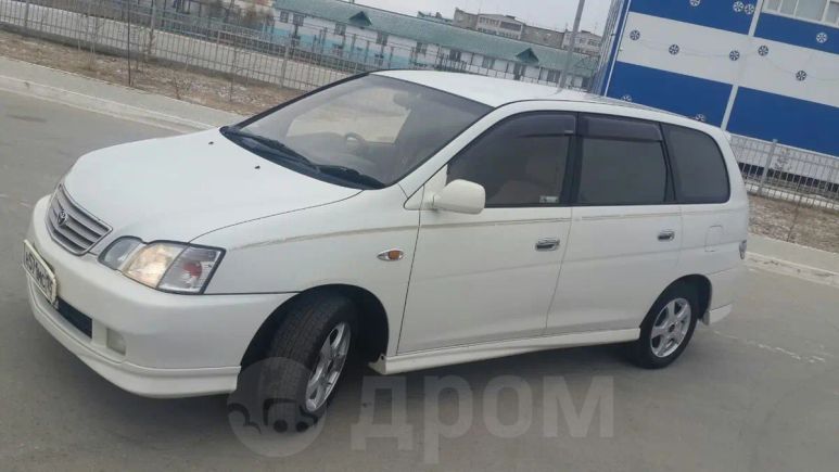    Toyota Gaia 2000 , 375000 , 