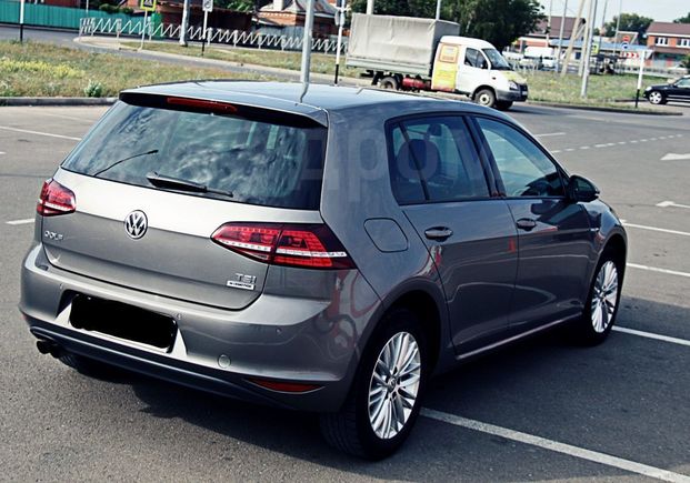  Volkswagen Golf 2014 , 840000 , 