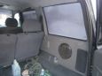 SUV     2006 , 330000 , 