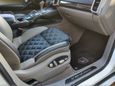 SUV   Porsche Cayenne 2010 , 2350000 , 