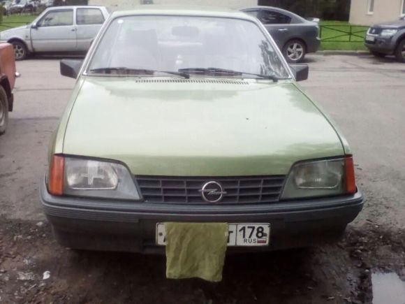  Opel Rekord 1985 , 70000 , -