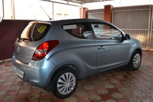  Hyundai i20 2010 , 327000 , -