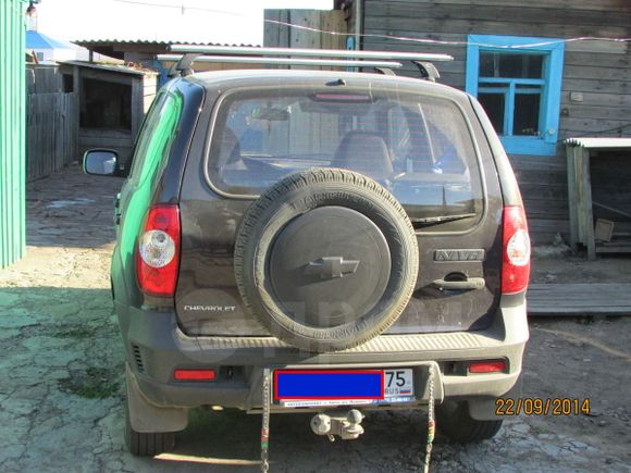 SUV    4x4 2131  2012 , 500000 , 