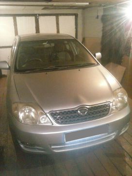  Toyota Corolla Fielder 2001 , 350000 , 