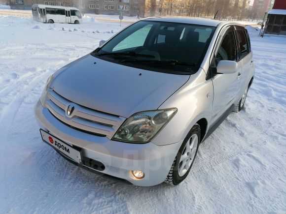  Toyota ist 2004 , 400000 , 