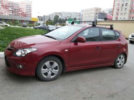  Hyundai i30 2011 , 400000 , 