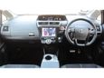    Toyota Prius Alpha 2015 , 890000 , 