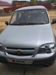 SUV   Chevrolet Niva 2012 , 420000 , 