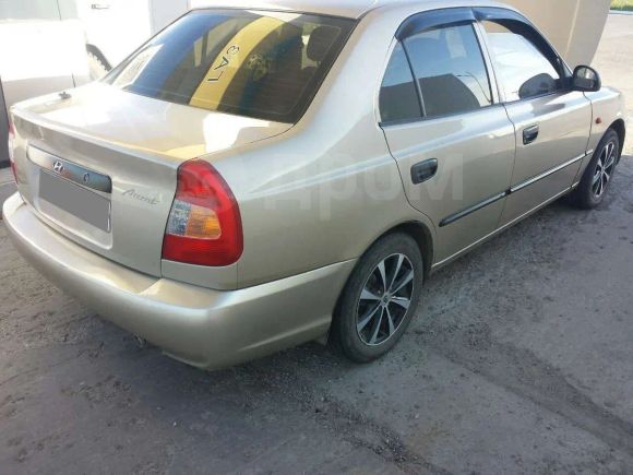  Hyundai Accent 2005 , 215000 , 