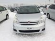    Toyota Isis 2011 , 718000 , 