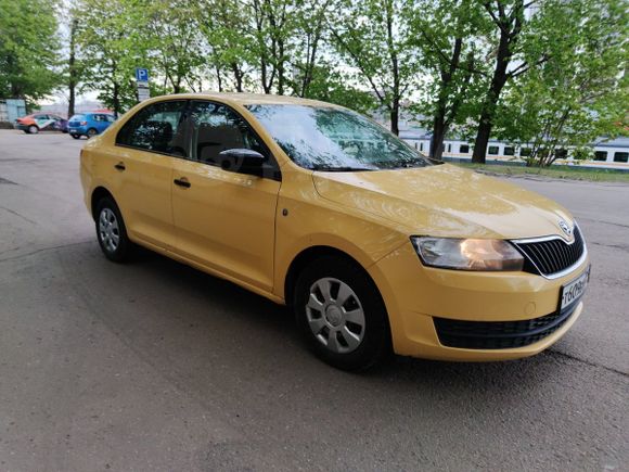  Skoda Rapid 2017 , 395000 , 