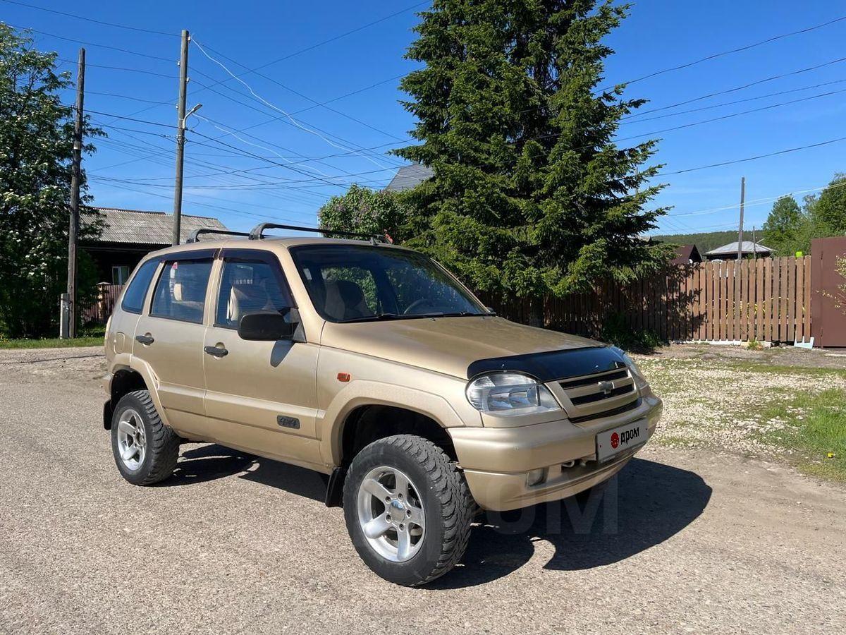 Chevrolet Niva 2004 в Кунгуре, Шевроле Нива, 2004 год выпуска, оригинальный  ПТС, комплектация: музыка, бежевый, полный привод, 1.7 MT L, 1.7 литра, МКПП