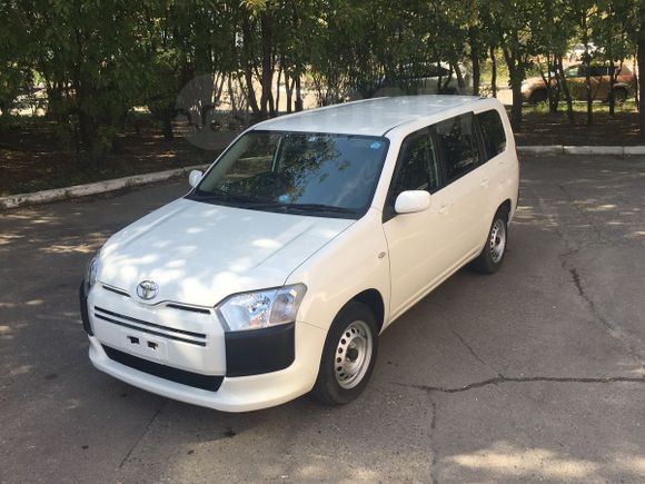  Toyota Probox 2015 , 565000 , 