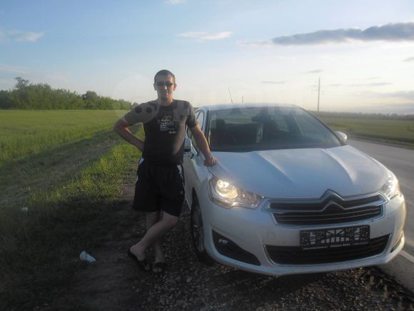 Citroen C4 2013 , 725000 , 